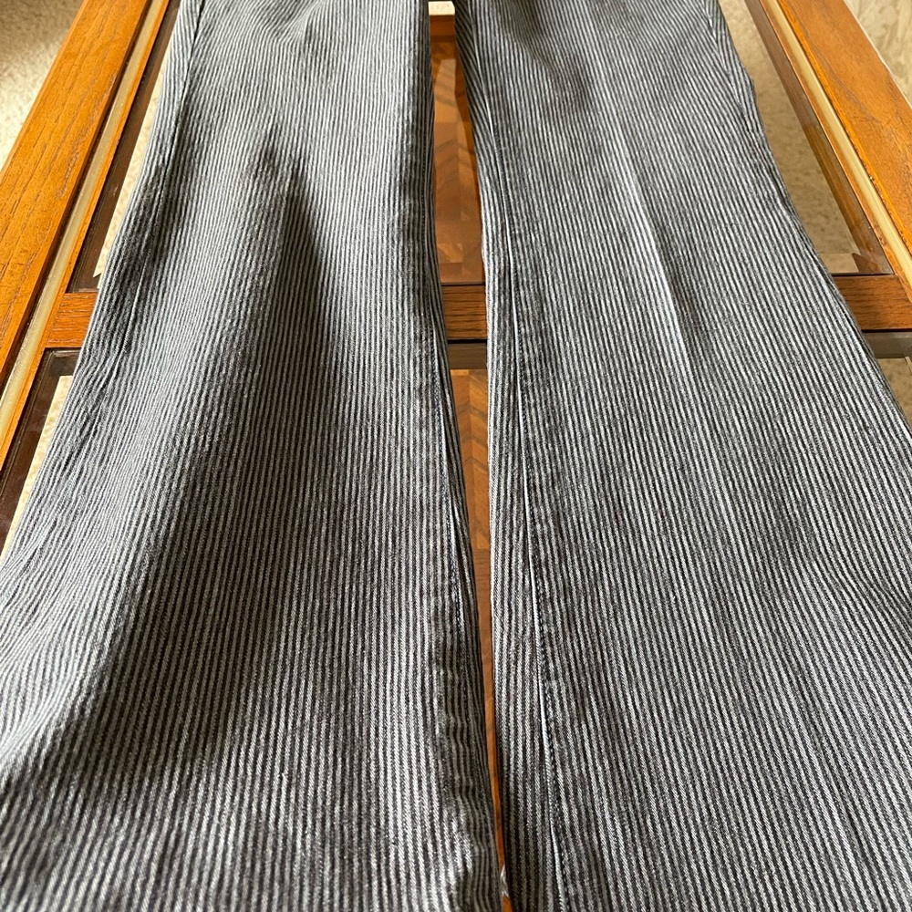 Vintage CAbi pinstripe flare jeans size 2 - Picture 2 of 9